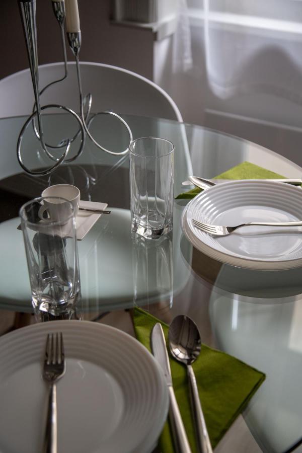 بودابست Premium Apartment By Hi5-King Street'S Luxury Suite المظهر الخارجي الصورة
